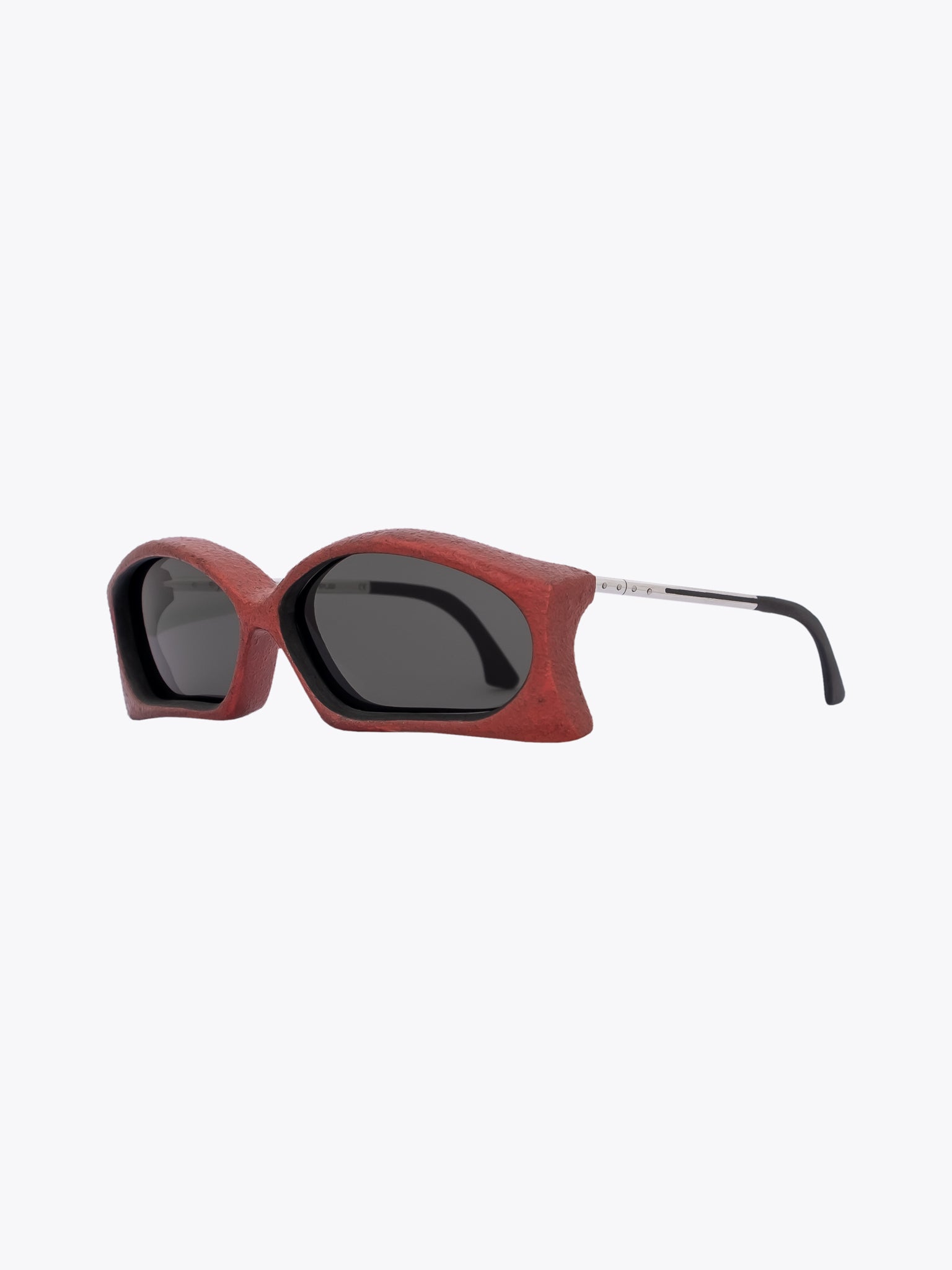 Image of IMPURI Hide — Sunglasses Unisex — Copper Red three-quarter view