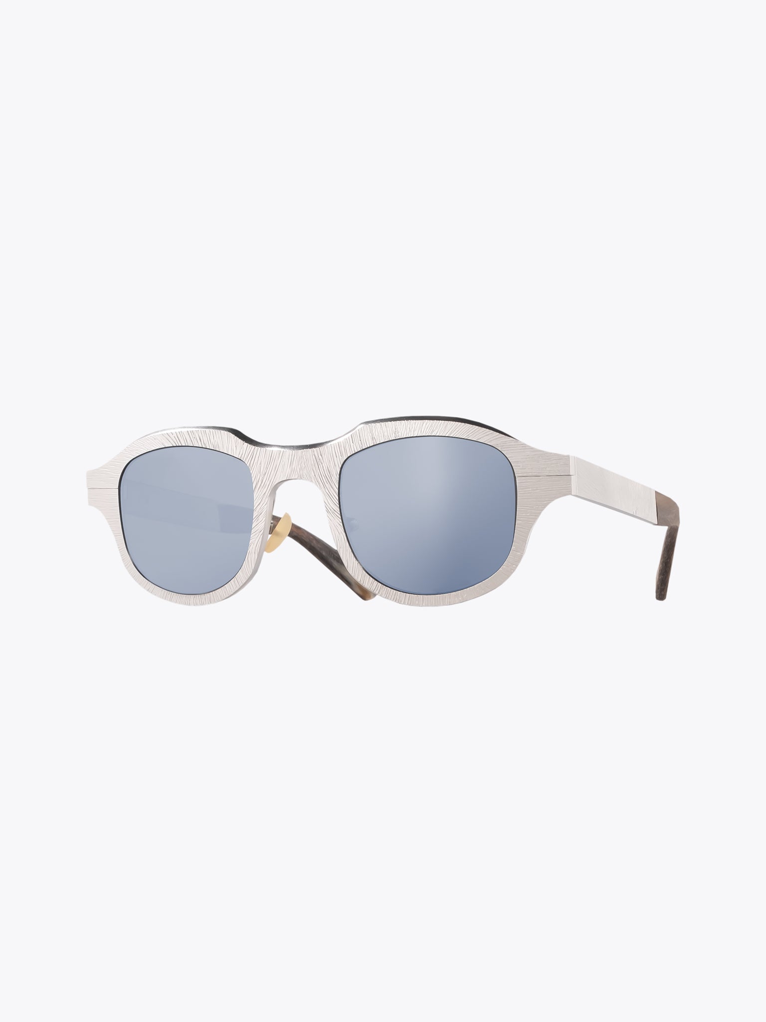 Rigards Metalloid Chrome Sanjuro Sunglasses (RG0062AL)—Three-quarter View