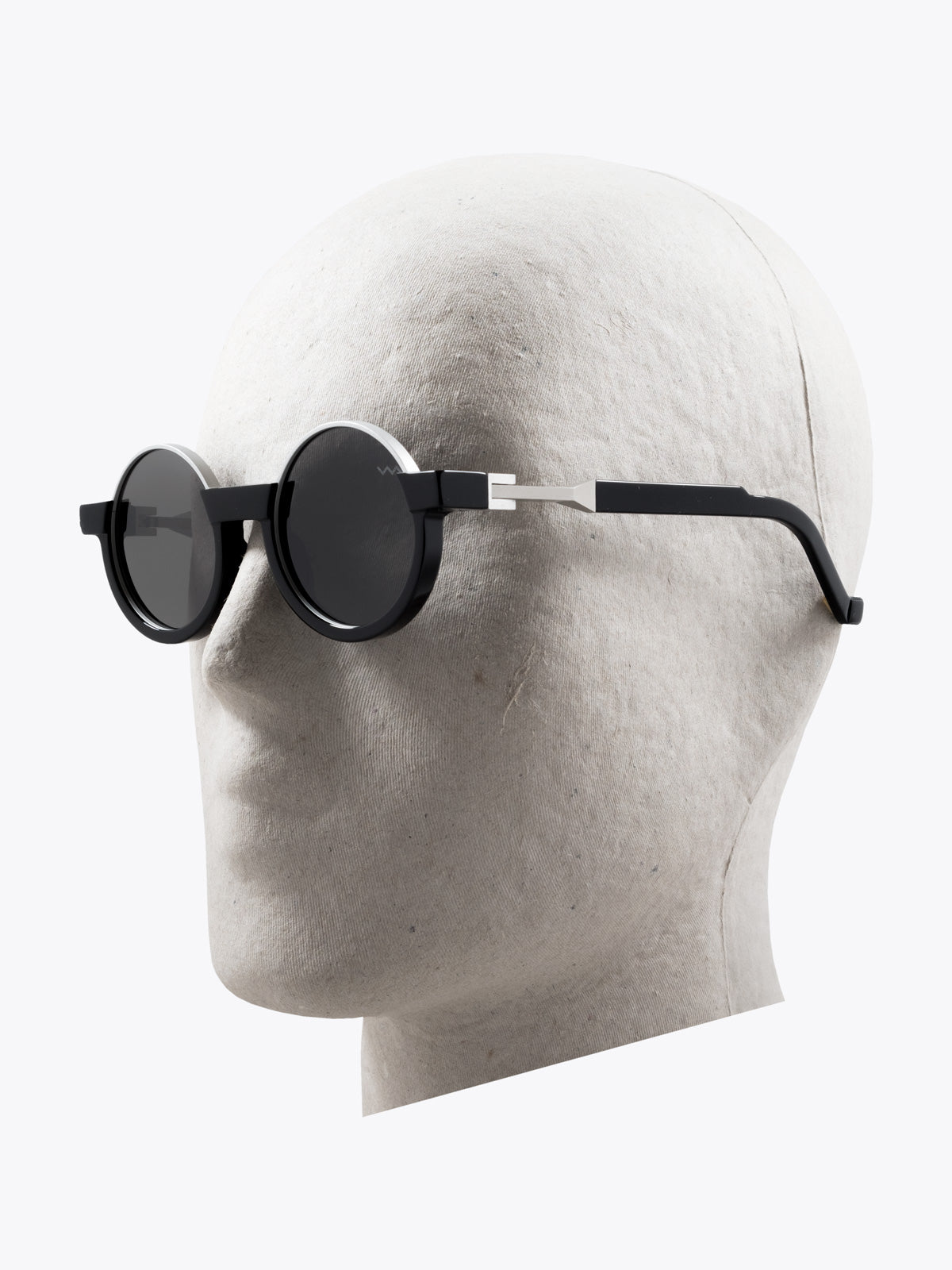 Vava—Siza Vieira Black Sunglasses (CL0009) — Three-quarter View Left