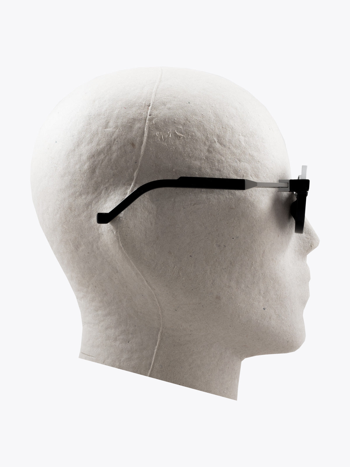 Vava—Siza Vieira Black Sunglasses (CL0009) — Side View