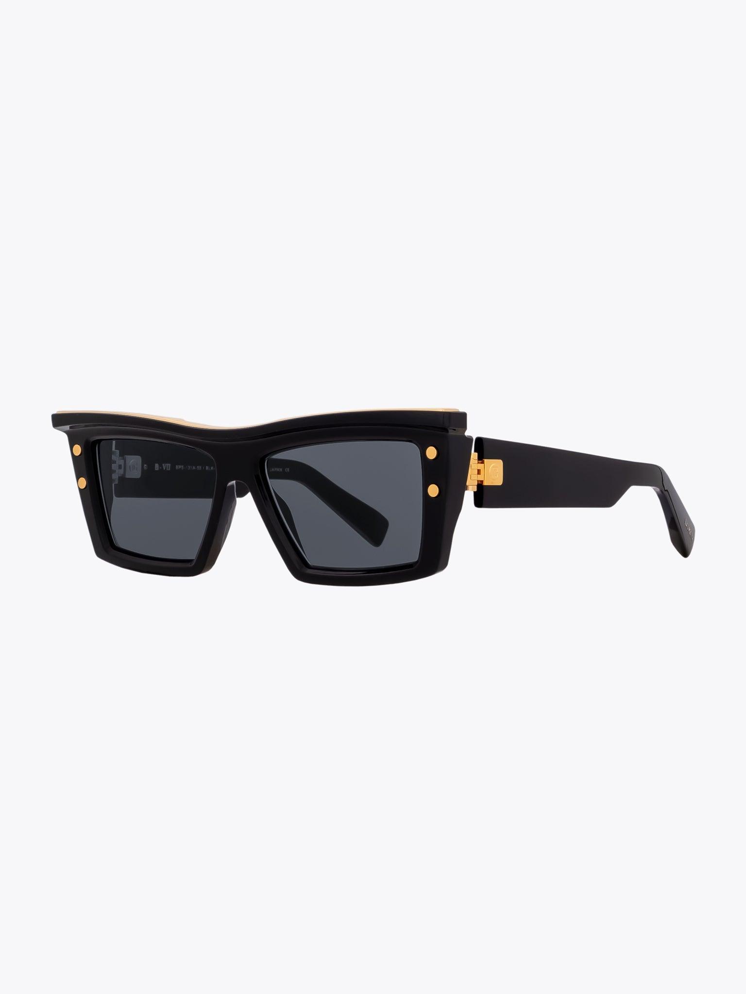 BALMAIN B-VII — Sunglasses — Black three-quarter view