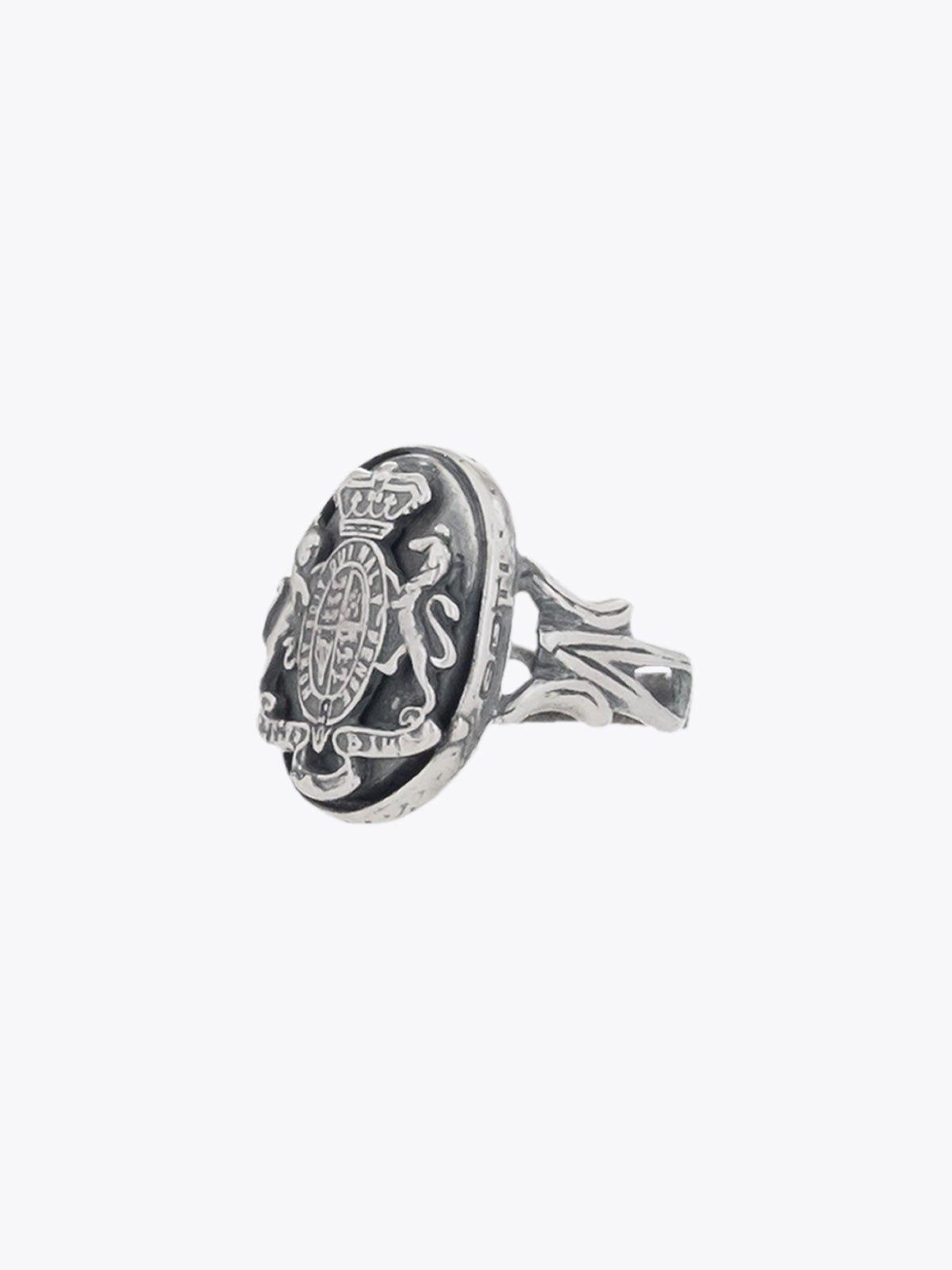 Goti AN512 Sterling Silver Signet Ring Thre-quarter Front View