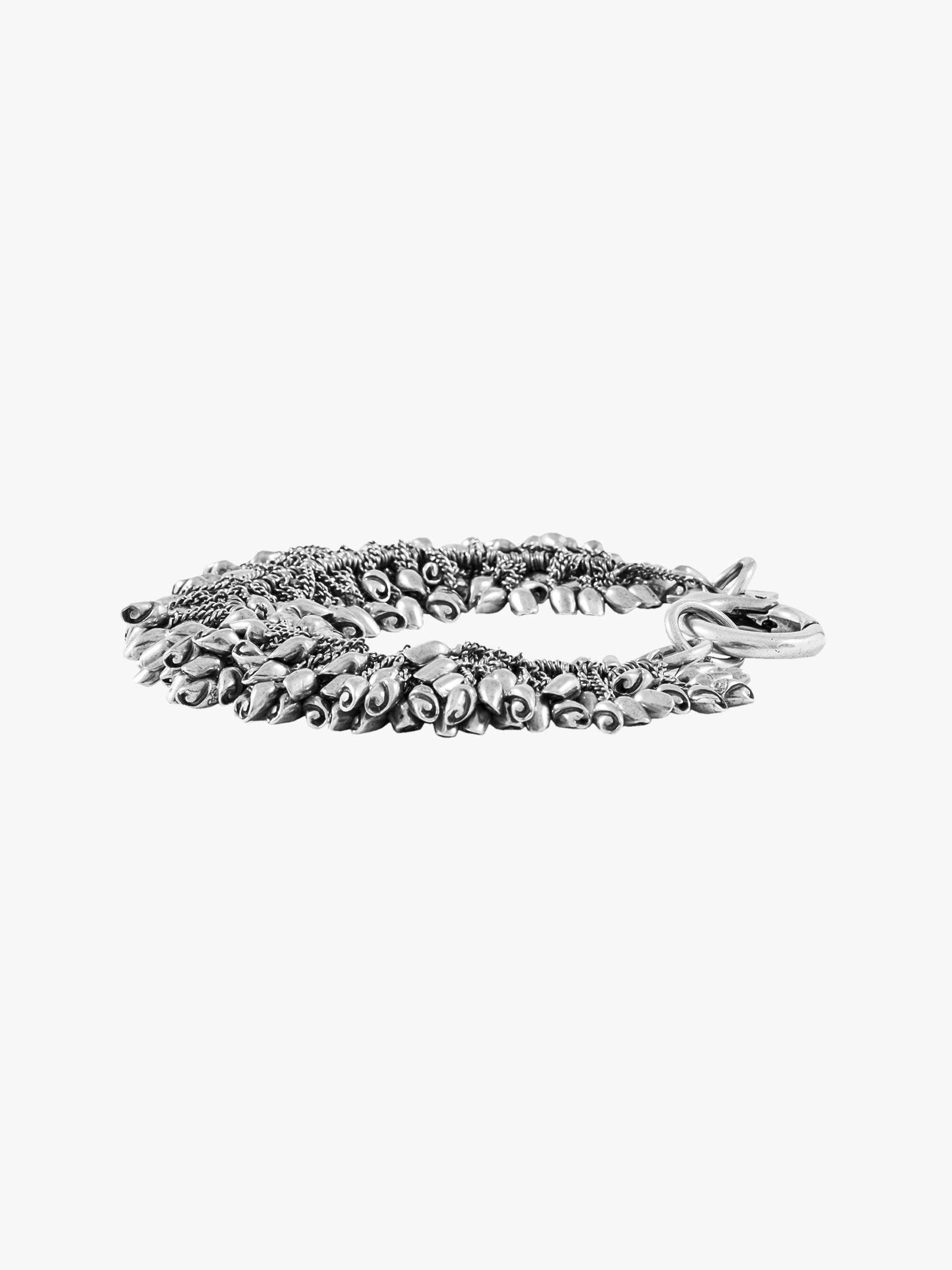 GOTI BR632 Oxidised Silver Bracelet - APODEP.com