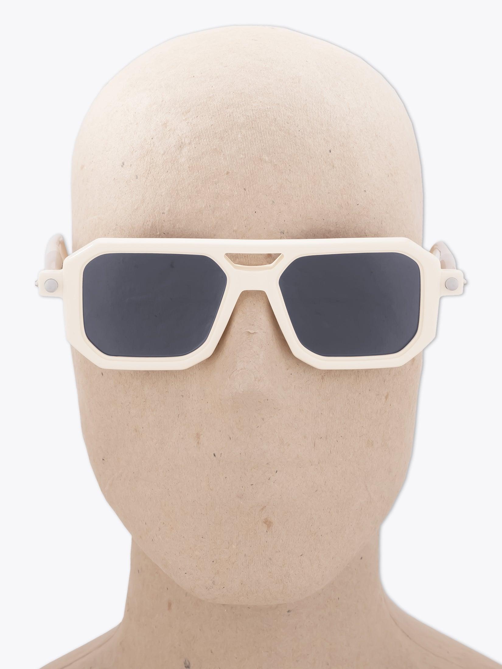 KUBORAUM Mask P8 — Sunglasses — White worn on mannequin front view