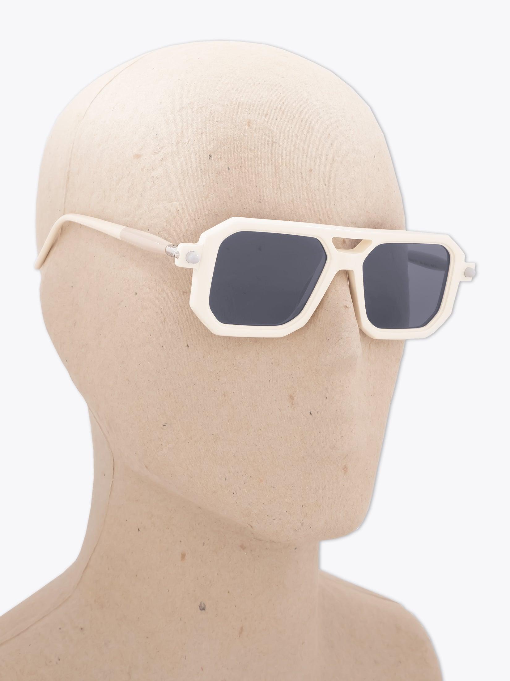 KUBORAUM Mask P8 — Sunglasses — White worn on mannequin three-quarter view