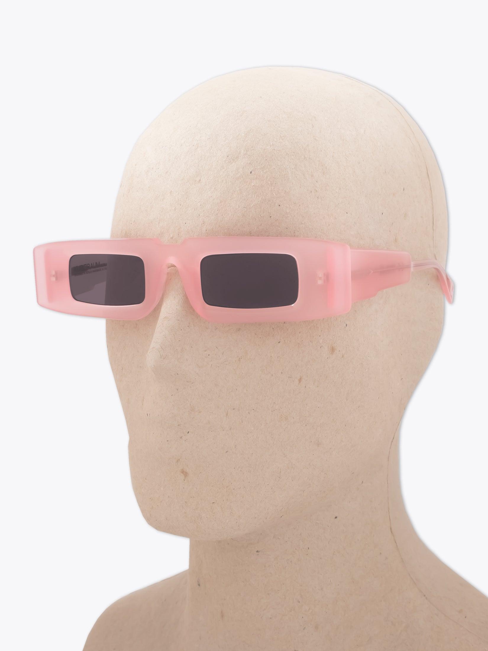 KUBORAUM Mask X5 — Sunglasses — Pink three-quarter view