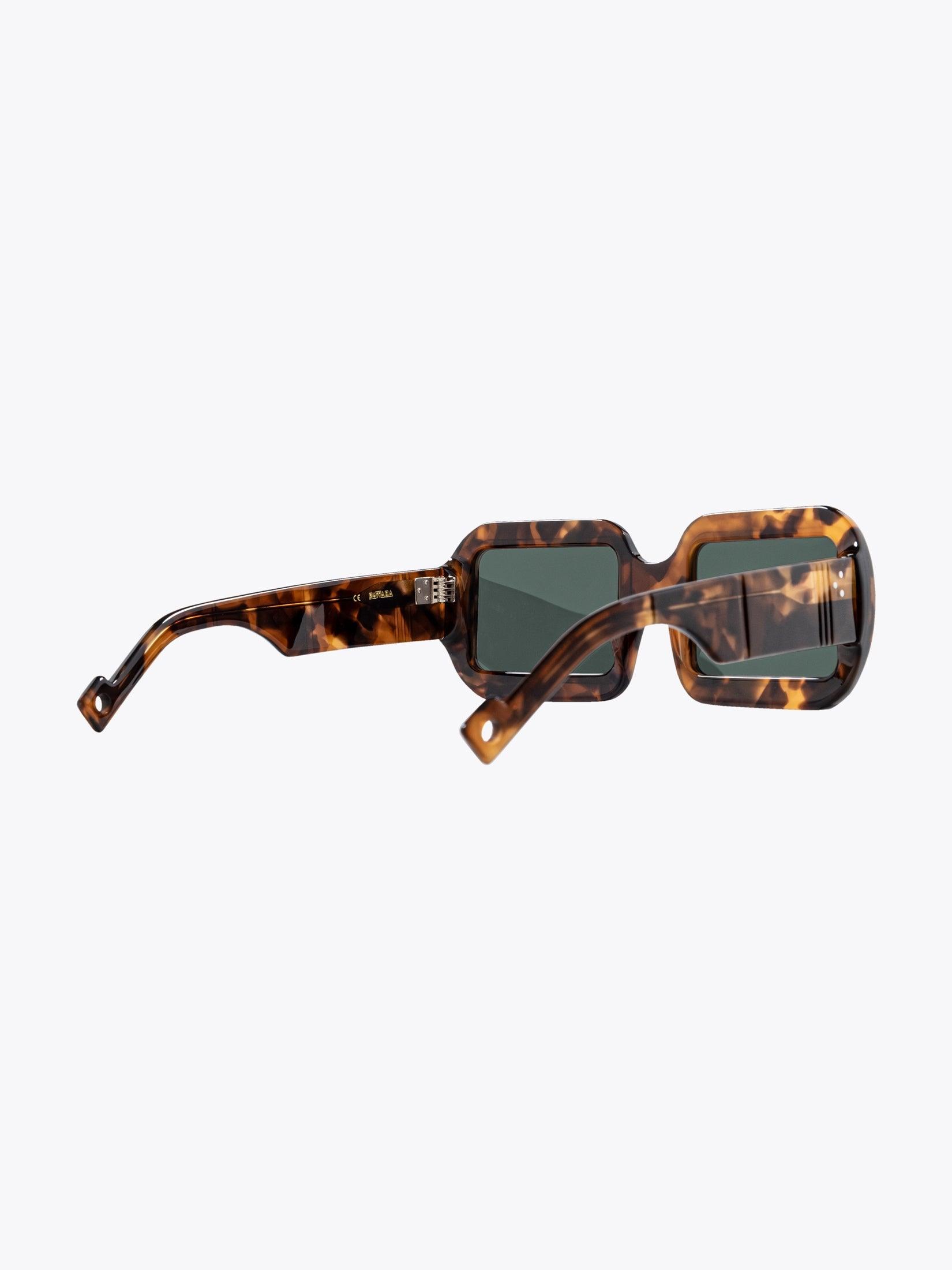 Pawaka Dualima 25 Dawn Sunglasses - APODEP.com